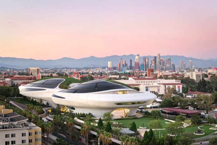 Cladirea Lucas Museum of Narrative Art din Exposition Park, Los Angeles